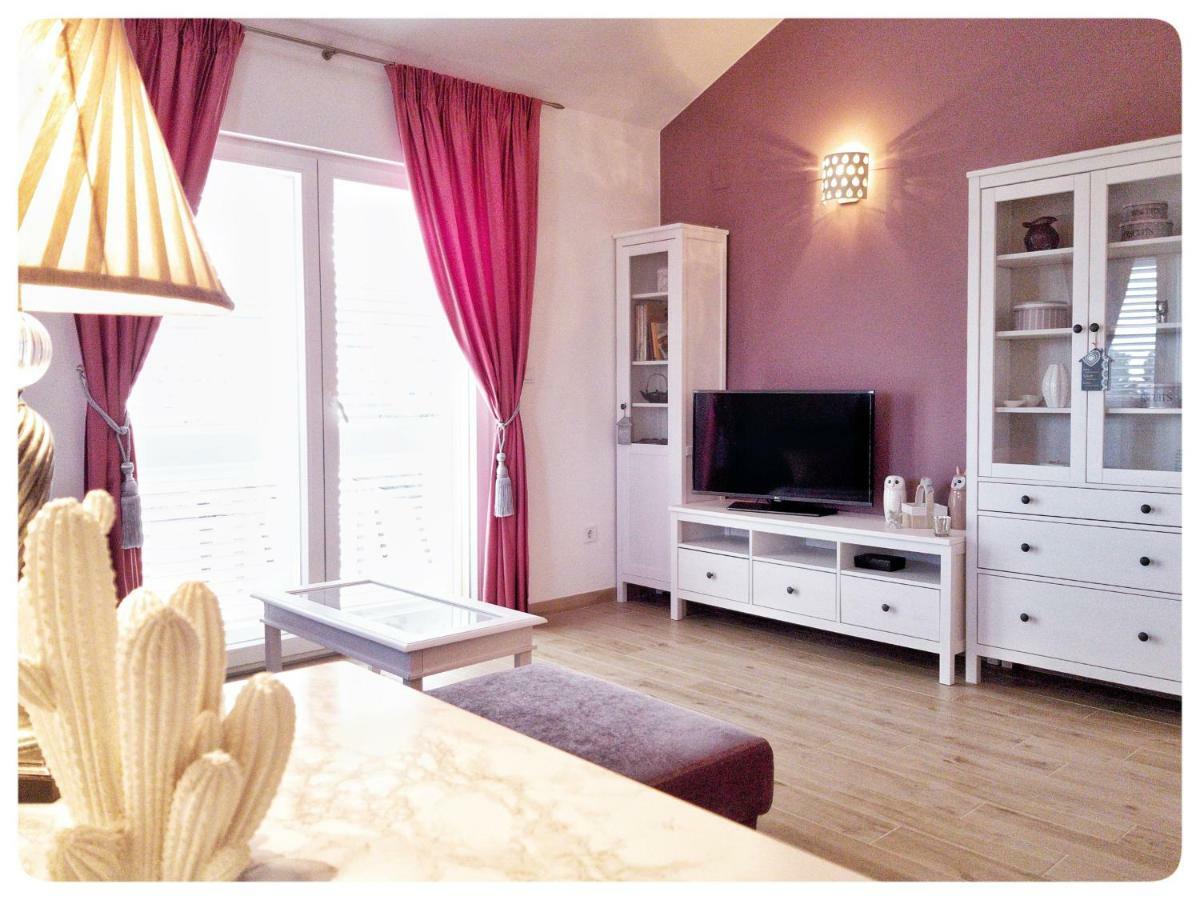 Apartment Nadoveza Трибунь Экстерьер фото